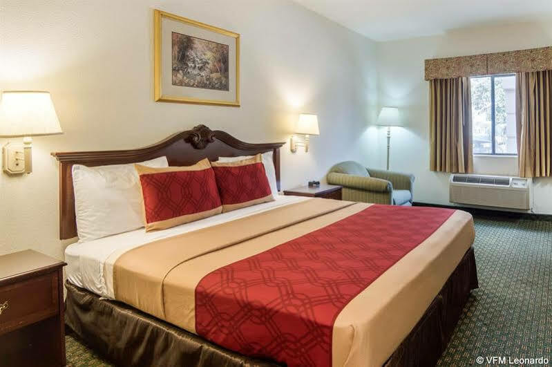 Econo Lodge Weatherford Exteriér fotografie