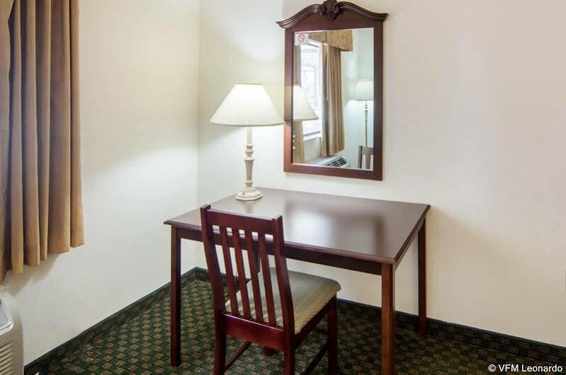 Econo Lodge Weatherford Exteriér fotografie